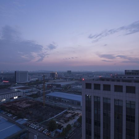 Holiday Inn Express Nanjing Dongshan, An Ihg Hotel Exterior photo